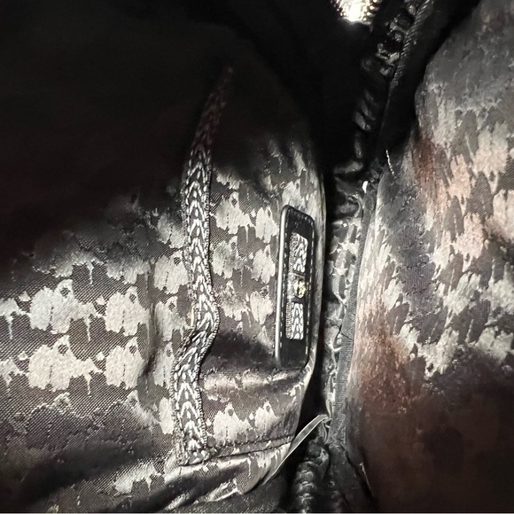 Karl Lagerfeld Paris NWT Black Maybelle Sling Crossbody Bag (P036) - Picture 10 of 12